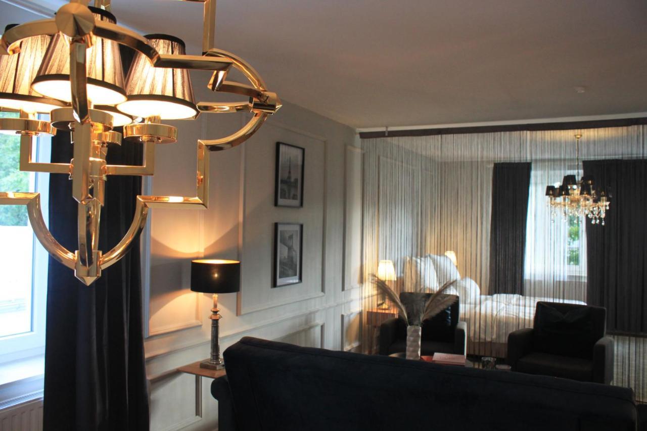 R B Apartment Am Airport Hamburg - 1-4 Personen - Kueche - Smart Tv - Waschmaschine - Perfekt Fuer Geschaeftsreisende Oder Familien Zewnętrze zdjęcie
